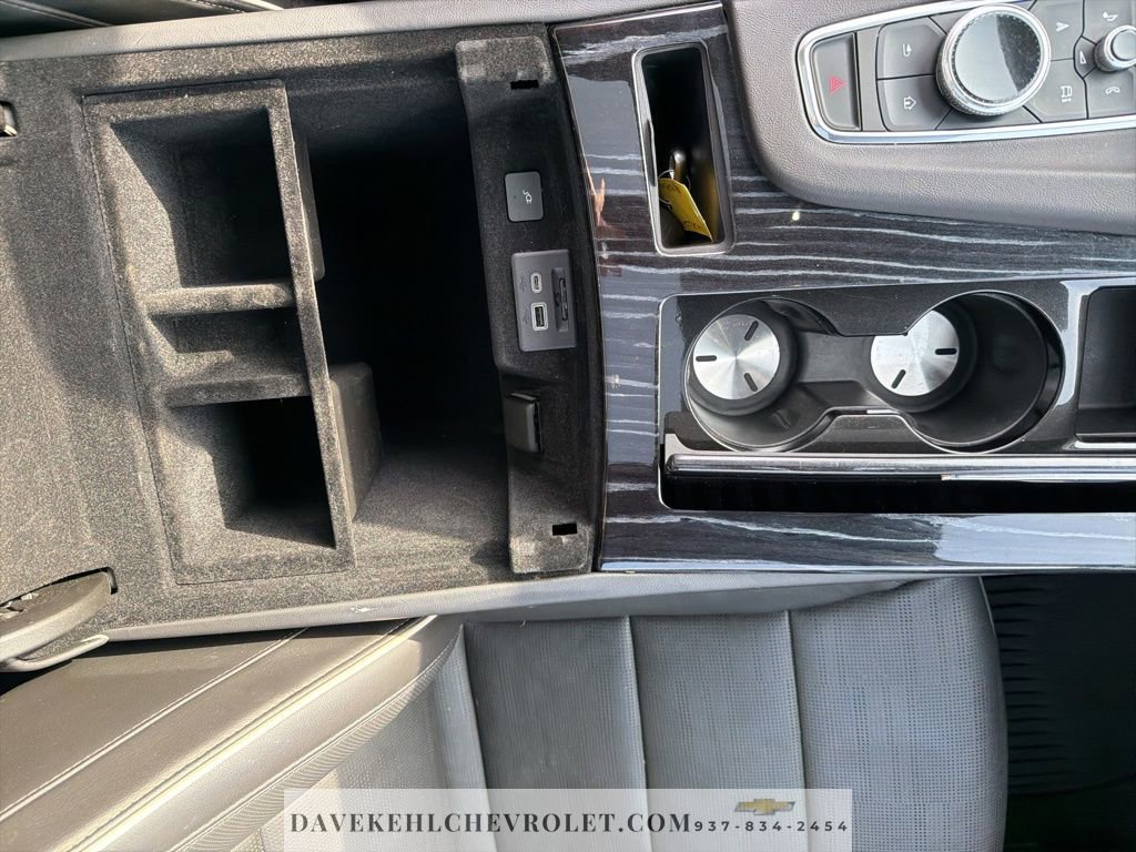 Used 2022 Cadillac Escalade ESV Sport w/ Touring Package image 19