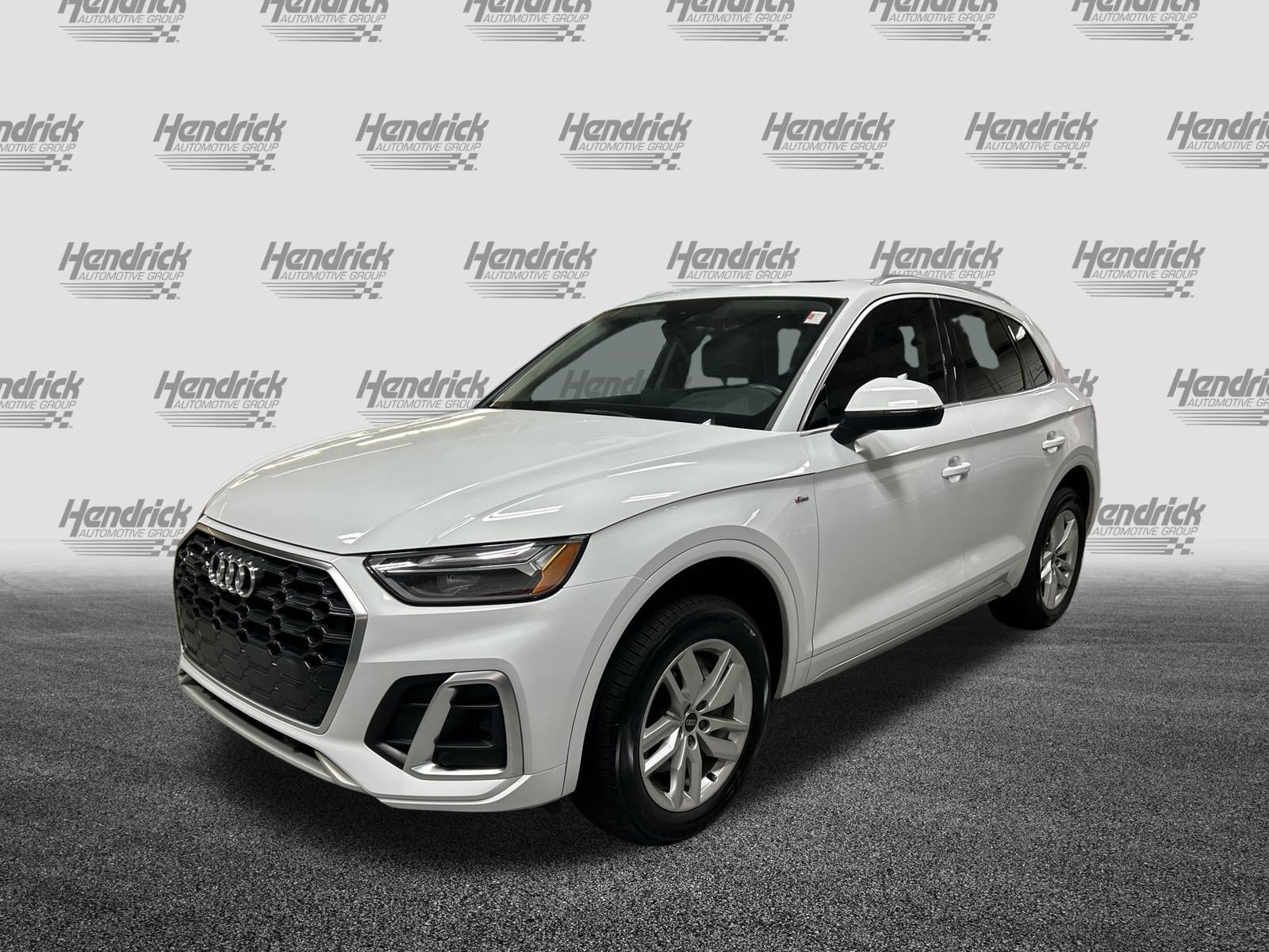 Used 2023 Audi Q5 2.0T Premium w/ Convenience Package AWD/4WD image 5