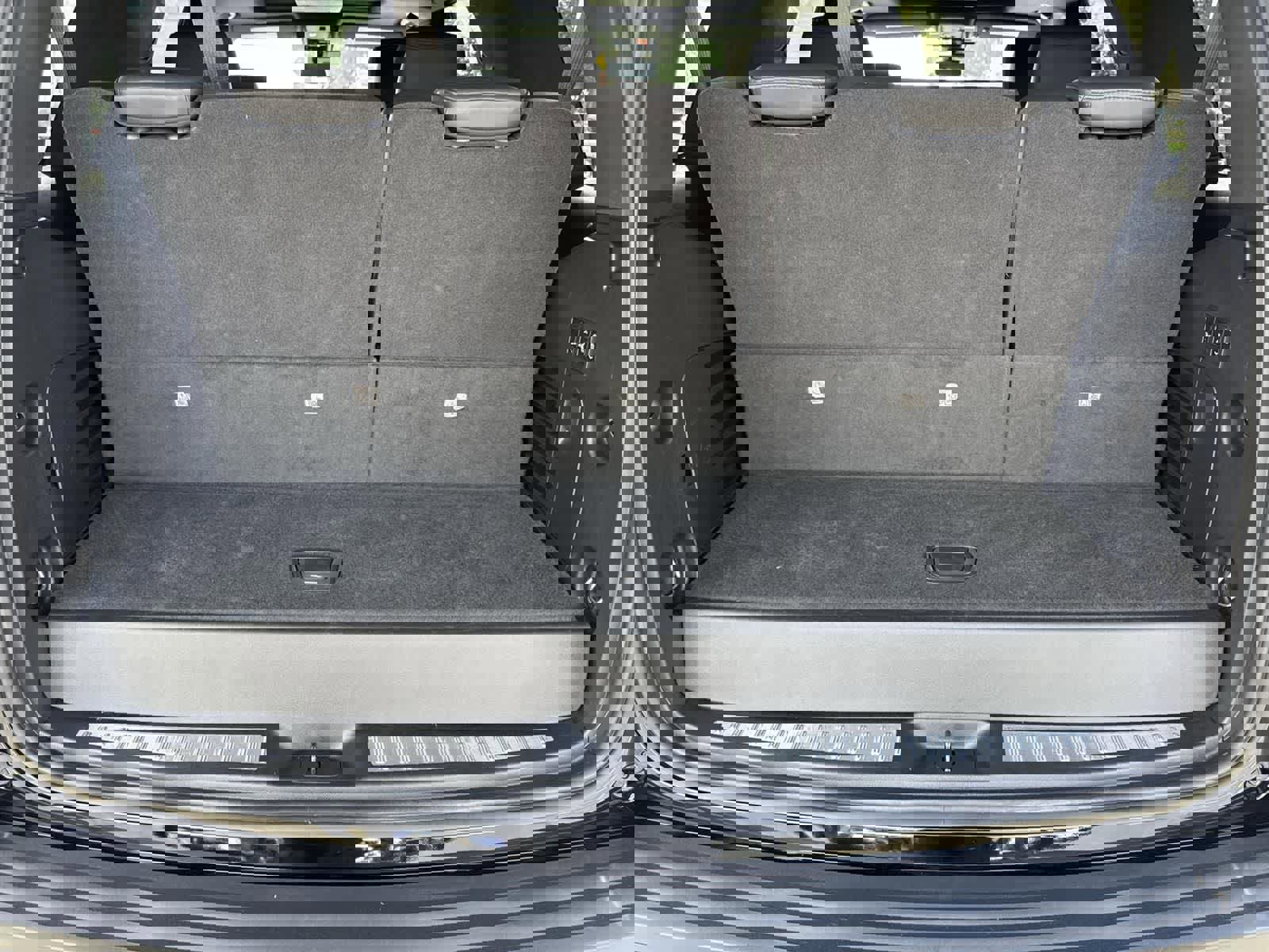 Used 2020 Cadillac Escalade Platinum w/ Escalade Sport Edition image 36