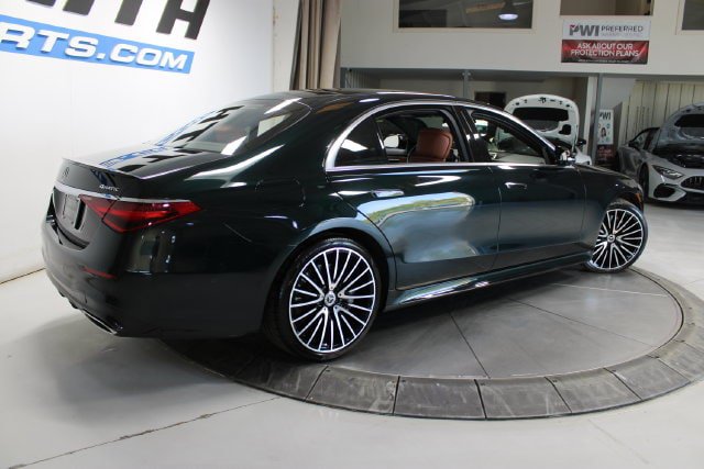 Used 2021 Mercedes-Benz S 580 4MATIC Sedan w/ AMG Line image 6
