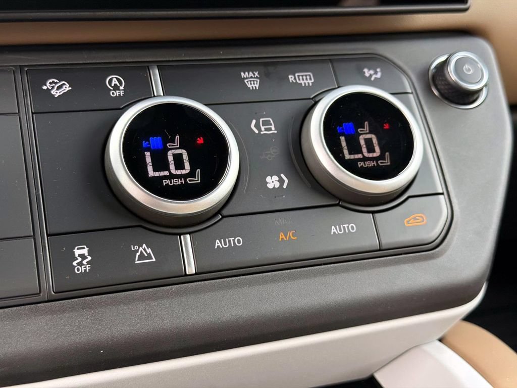 New 2026 Land Rover Defender 110 S AWD/4WD image 21