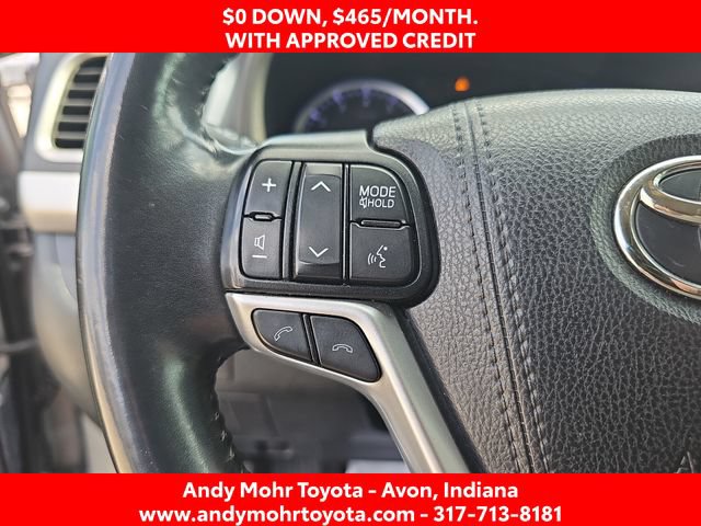 Used 2019 Toyota Highlander XLE FWD image 15