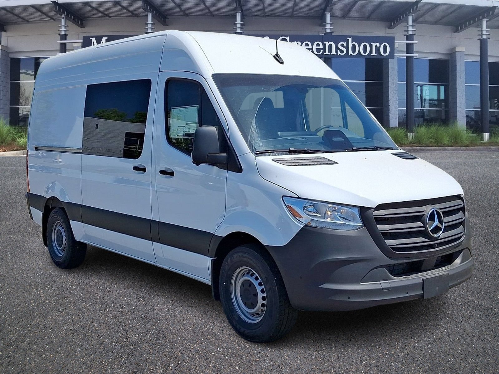 New 2026 Mercedes-Benz Sprinter 2500 image 2