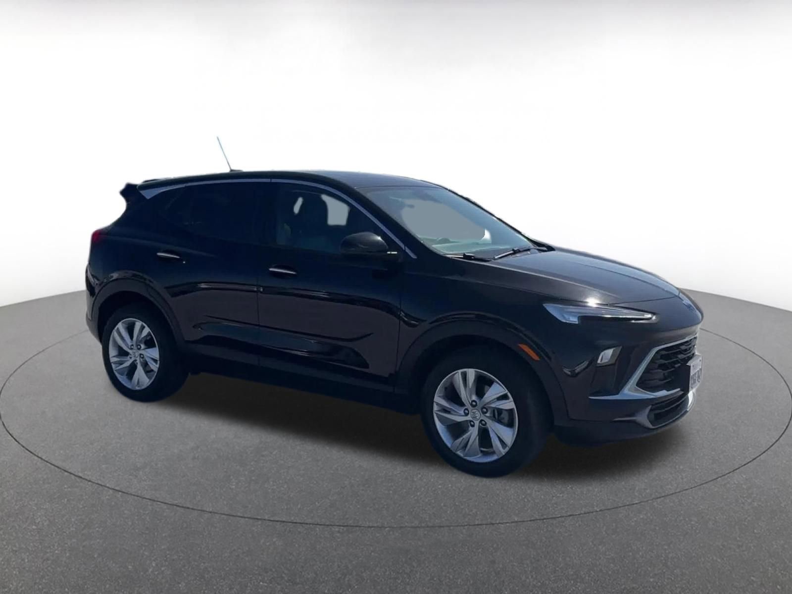 Used 2025 Buick Encore GX Preferred FWD image 2