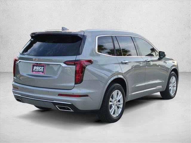 Used 2025 Cadillac XT6 Luxury FWD image 5