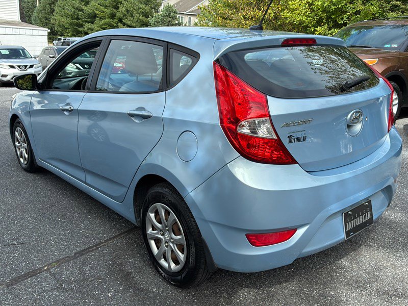 Used 2013 Hyundai Accent GS image 6