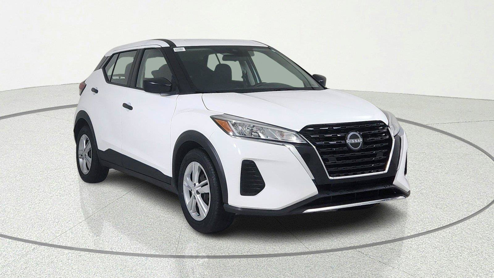 Used 2022 Nissan Kicks S
