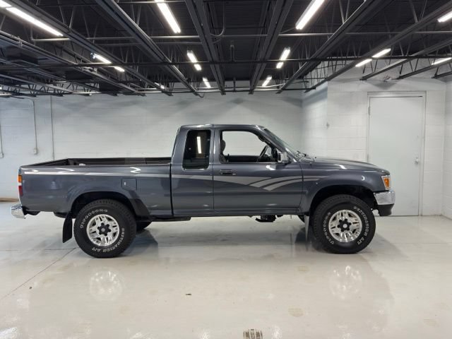 Used 1992 Toyota Pickup SR5 AWD/4WD image 8