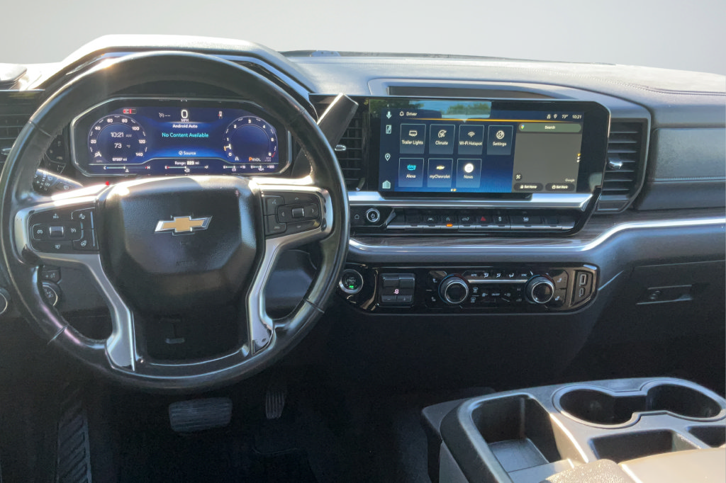 Certified 2025 Chevrolet Silverado 1500 LT RWD image 13