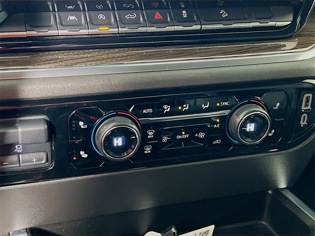 Used 2024 Chevrolet Silverado 1500 LT Trail Boss w/ Protection Package image 15