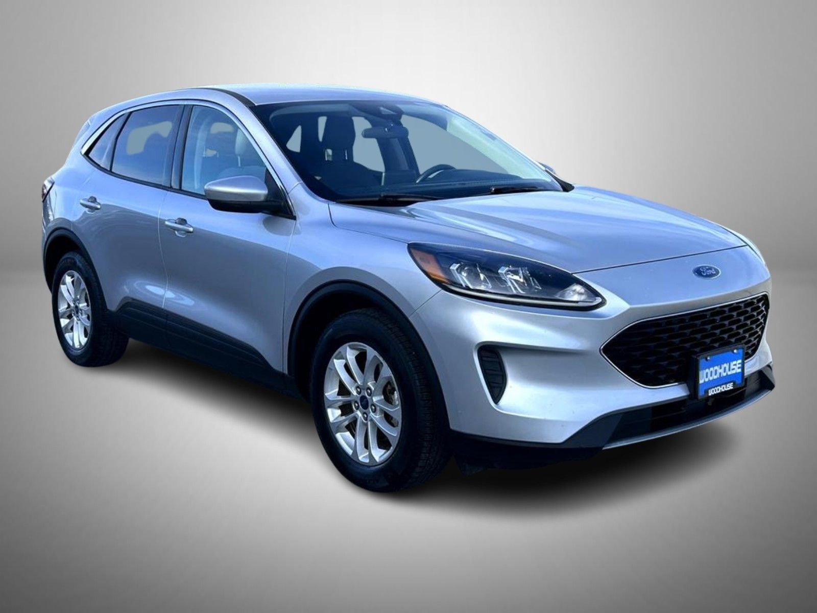 Used 2020 Ford Escape SE image 3