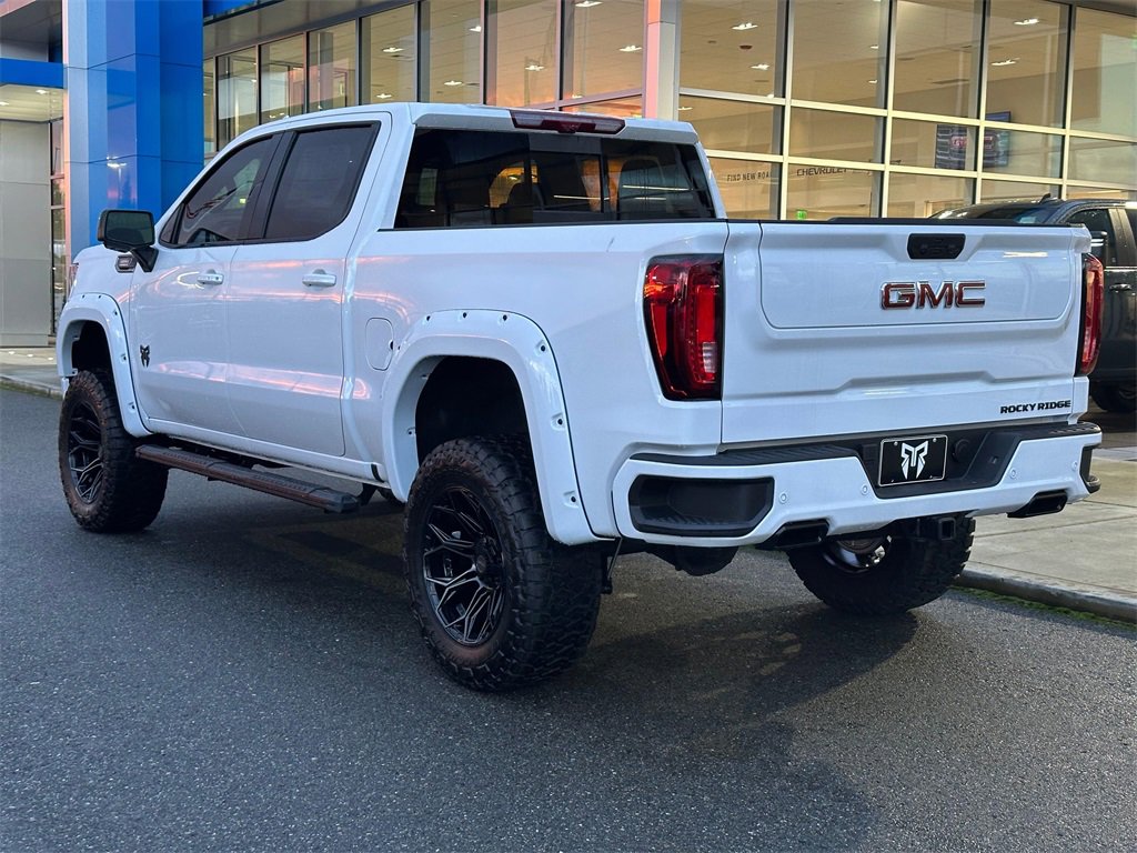 New 2025 GMC Sierra 1500 AT4 w/ AT4 Premium Package image 3