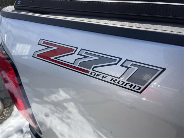 Used 2015 Chevrolet Colorado Z71 image 9