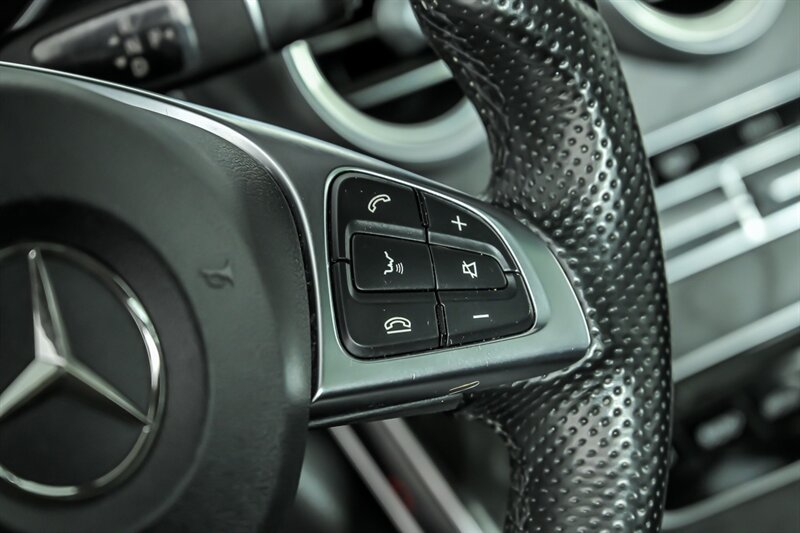 Used 2016 Mercedes-Benz C 300 4MATIC Sedan image 23