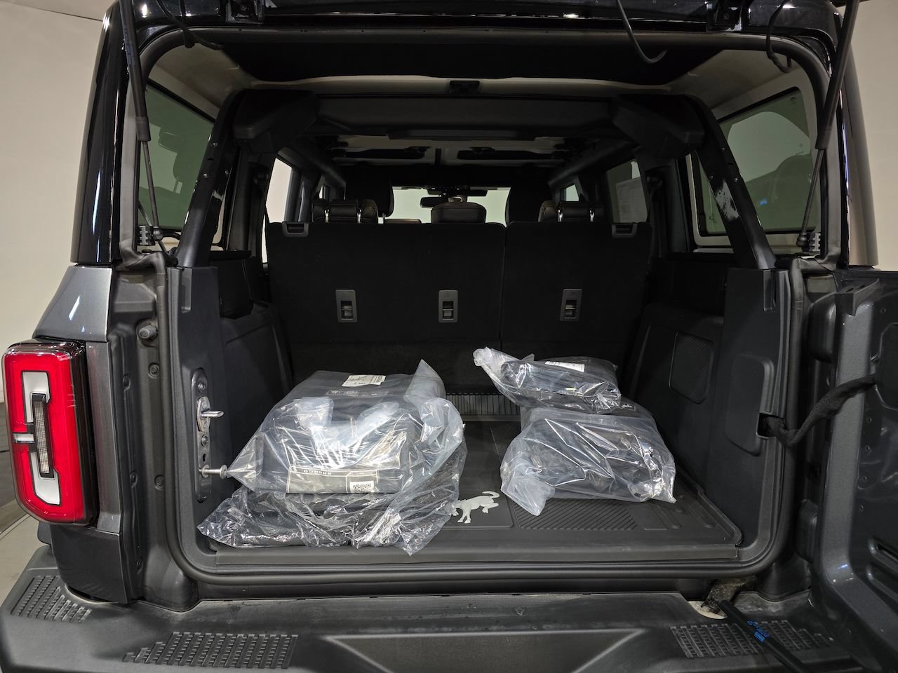 New 2025 Ford Bronco Badlands AWD/4WD image 34