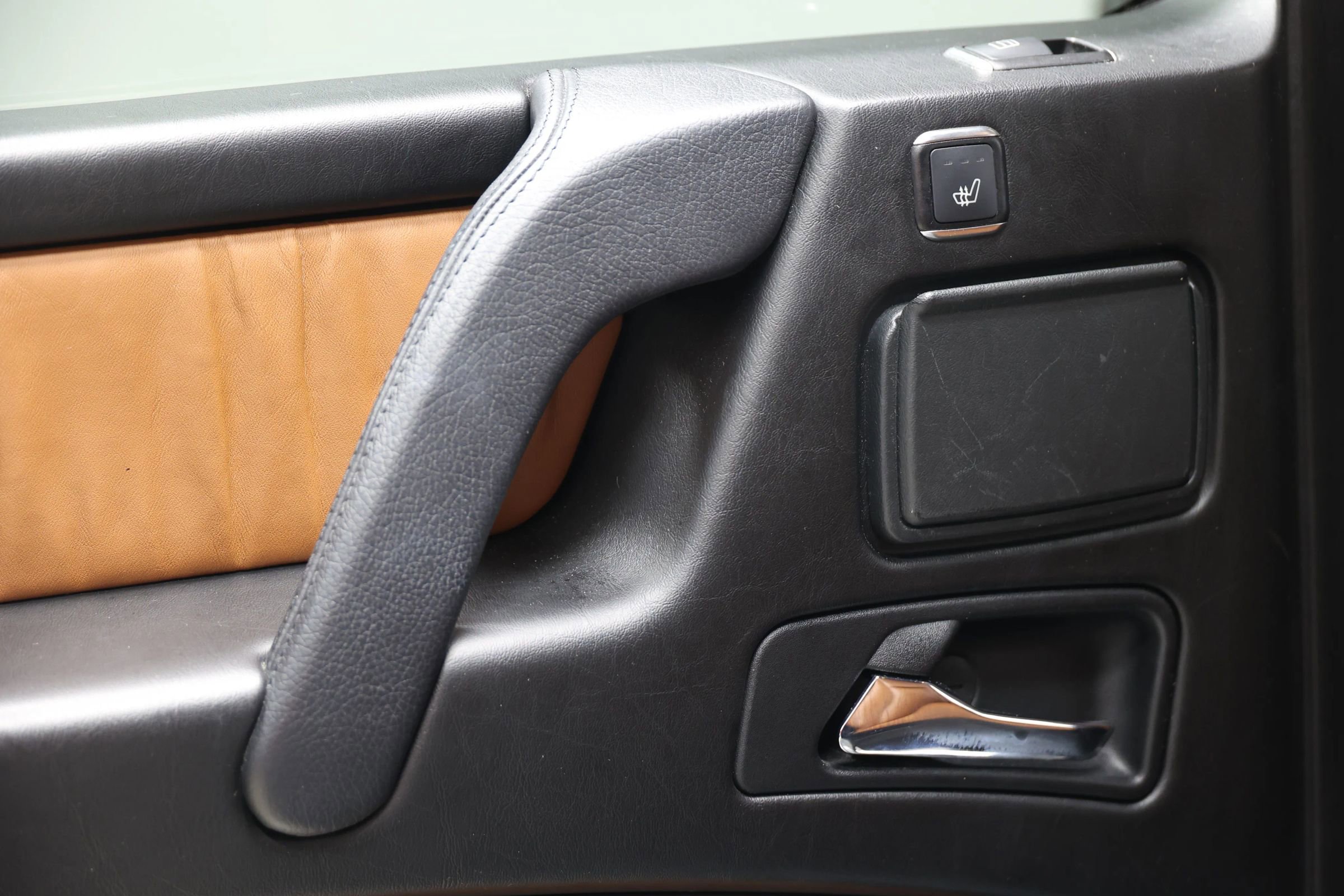 Used 2013 Mercedes-Benz G 63 AMG 4MATIC image 41