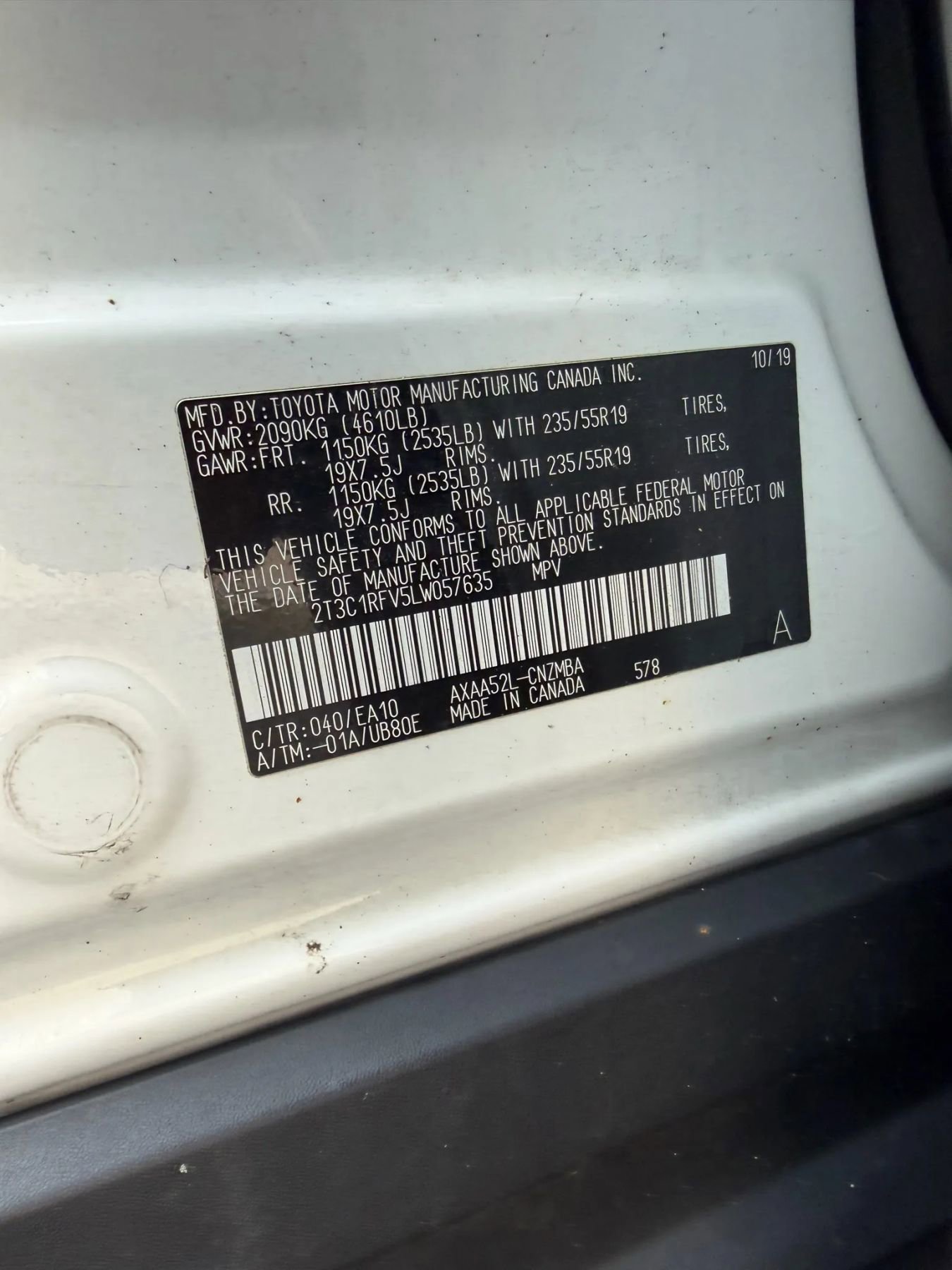 Used 2020 Toyota RAV4 XLE Premium image 28