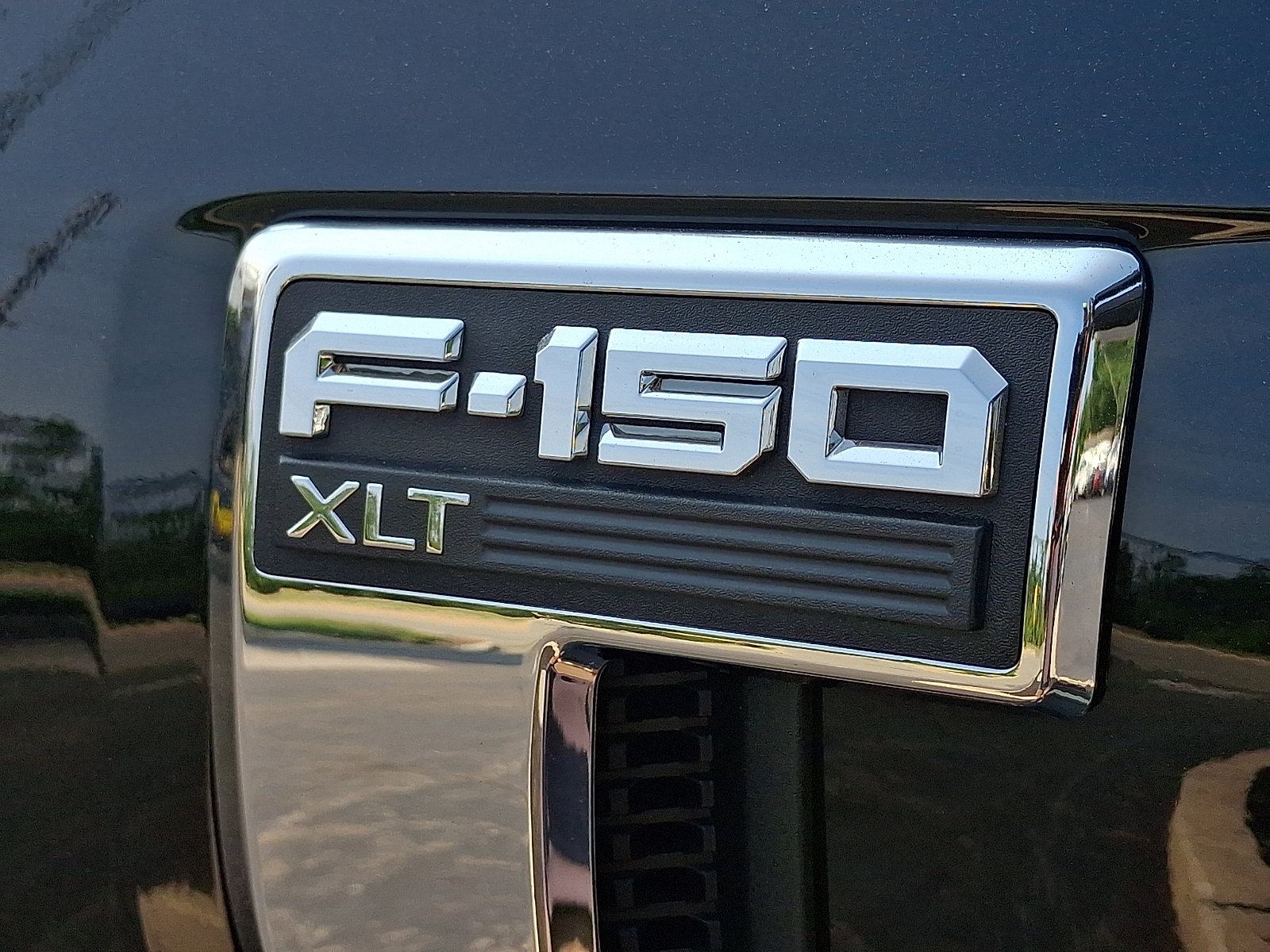 Used 2025 Ford F150 XLT w/ Equipment Group 301A Standard AWD/4WD image 30