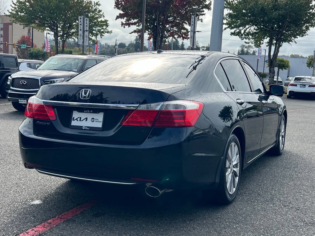 Used 2015 Honda Accord EX-L image 9