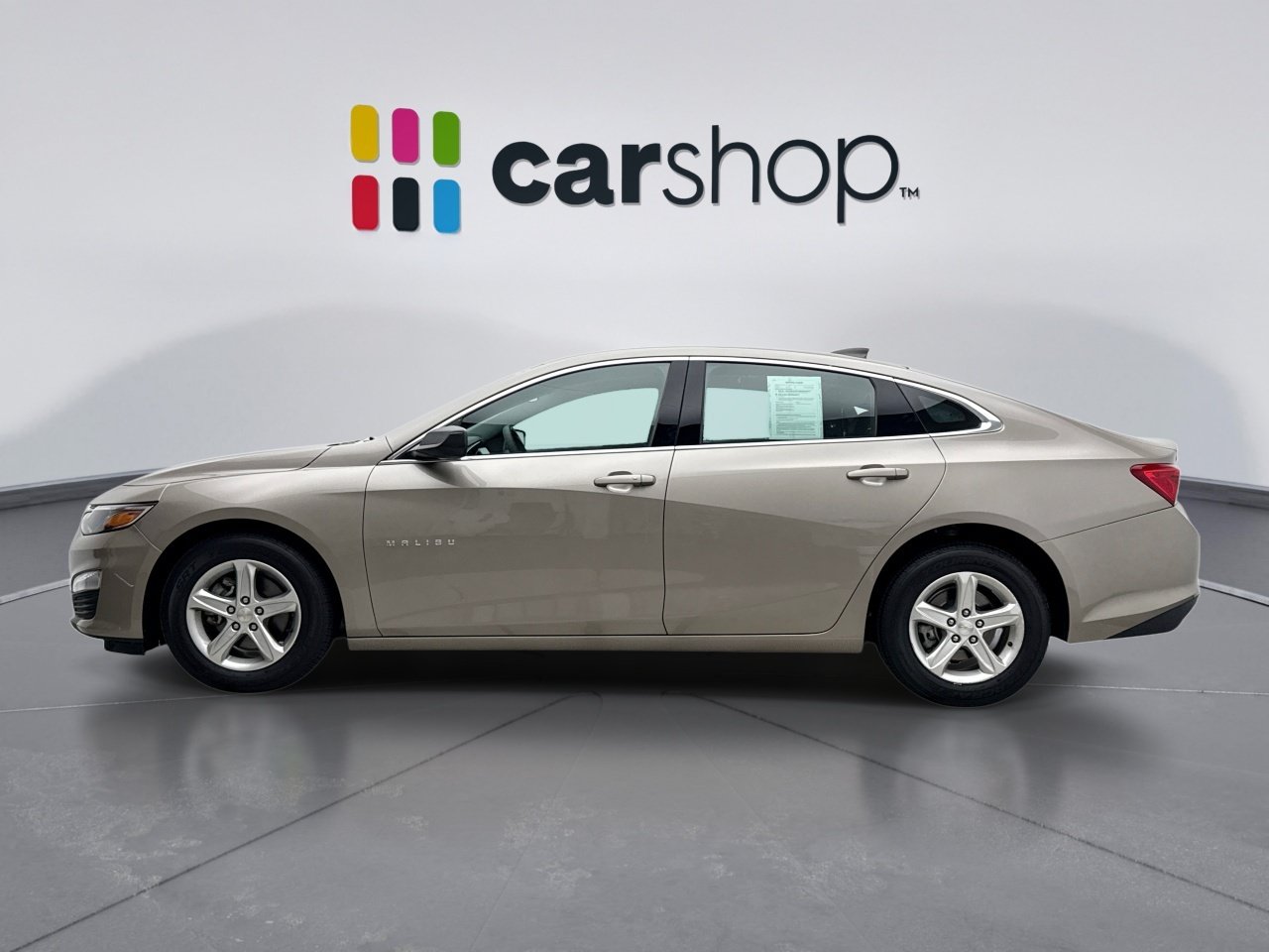Used 2024 Chevrolet Malibu LS FWD image 2