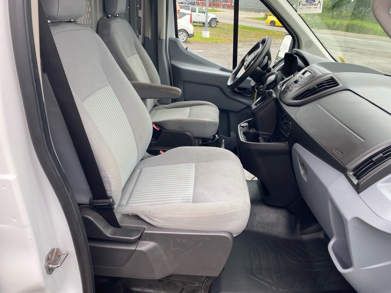 Used 2019 Ford Transit 150 130 Low Roof RWD image 23