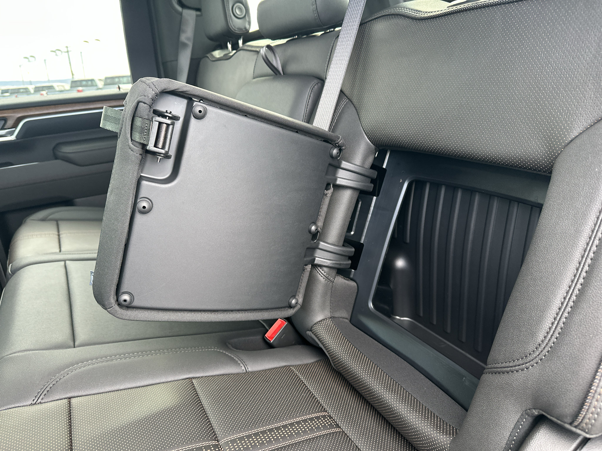 New 2026 Chevrolet Silverado 3500 High Country w/ High Country Premium Package AWD/4WD image 21