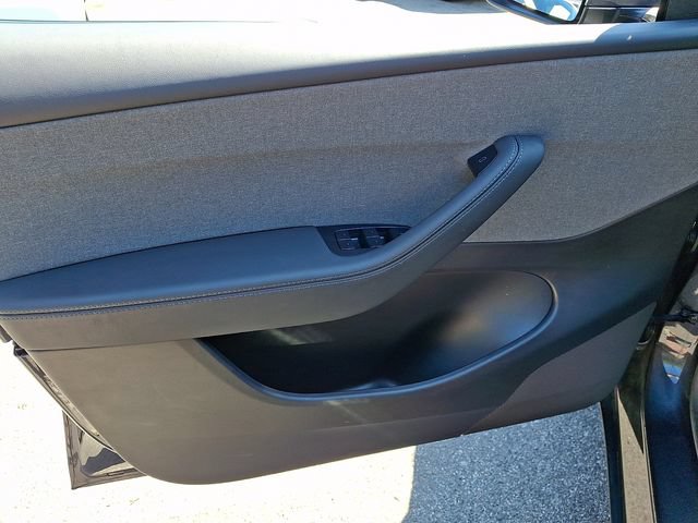 Used 2026 Tesla Model Y 2WD image 14