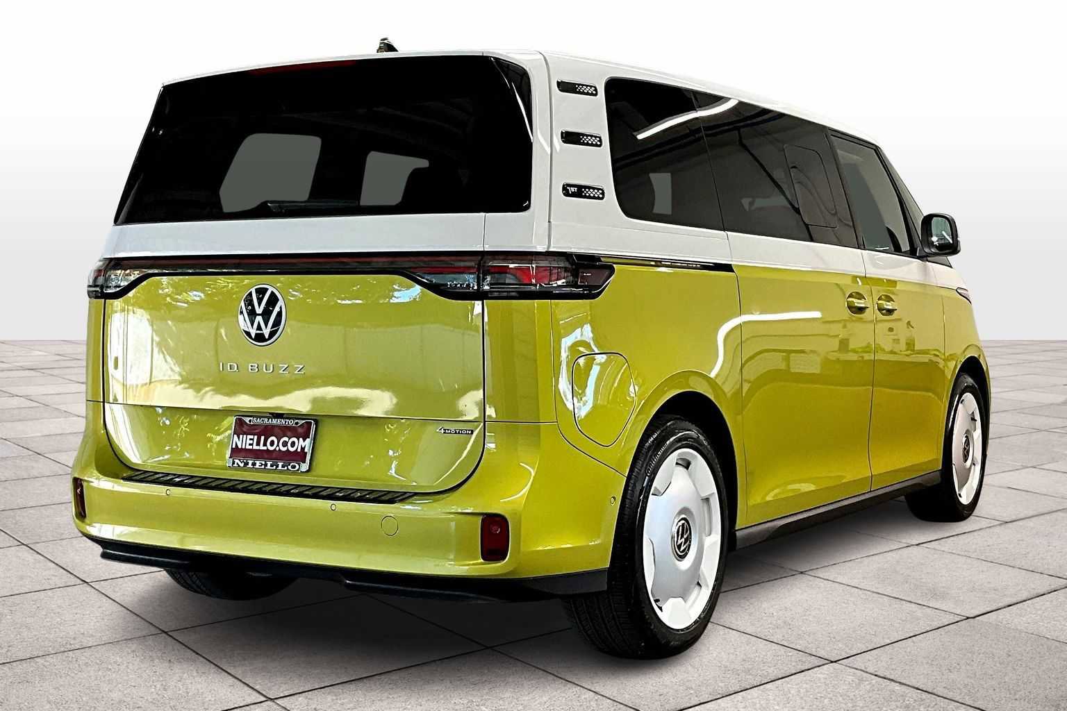 New 2025 Volkswagen ID. Buzz 1st Edition image 4