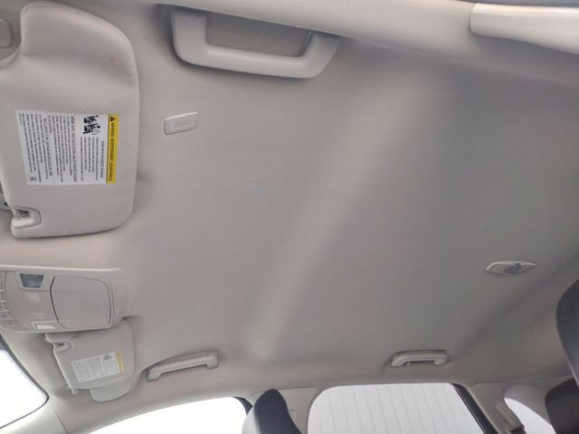 Used 2022 Ford Edge SEL image 35