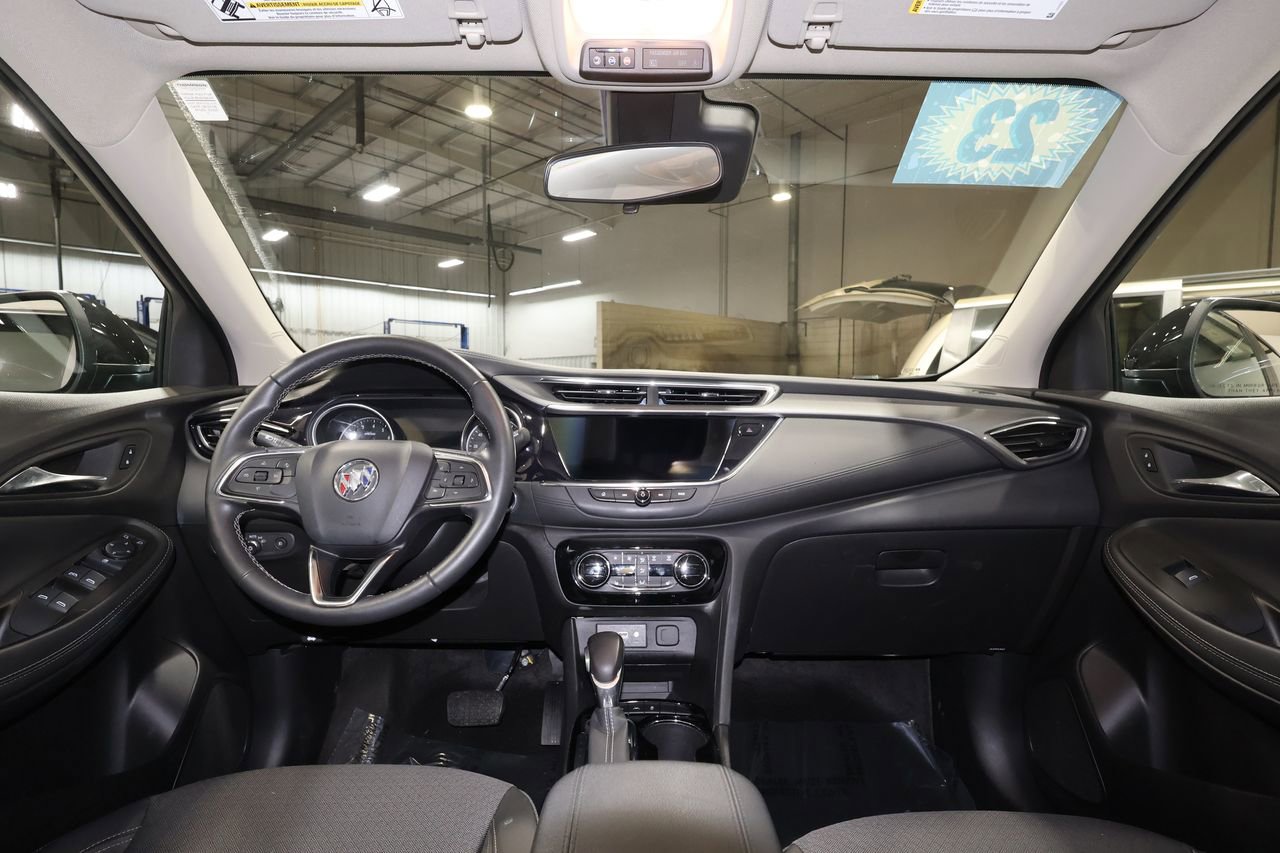 Certified 2023 Buick Encore GX Select image 28