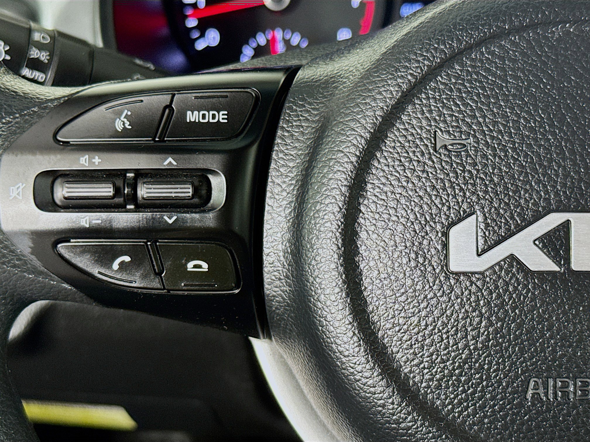 Used 2022 Kia Rio LX FWD image 13