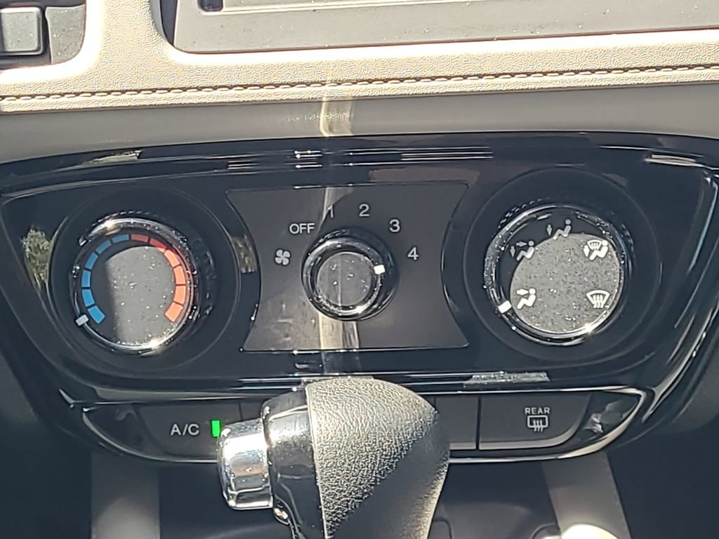Used 2019 Honda HR-V LX image 16