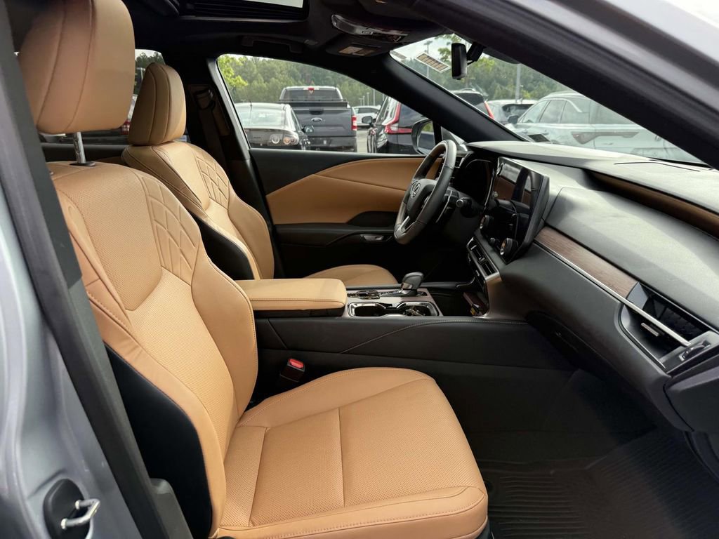 Used 2023 Lexus RX 350 Premium image 14