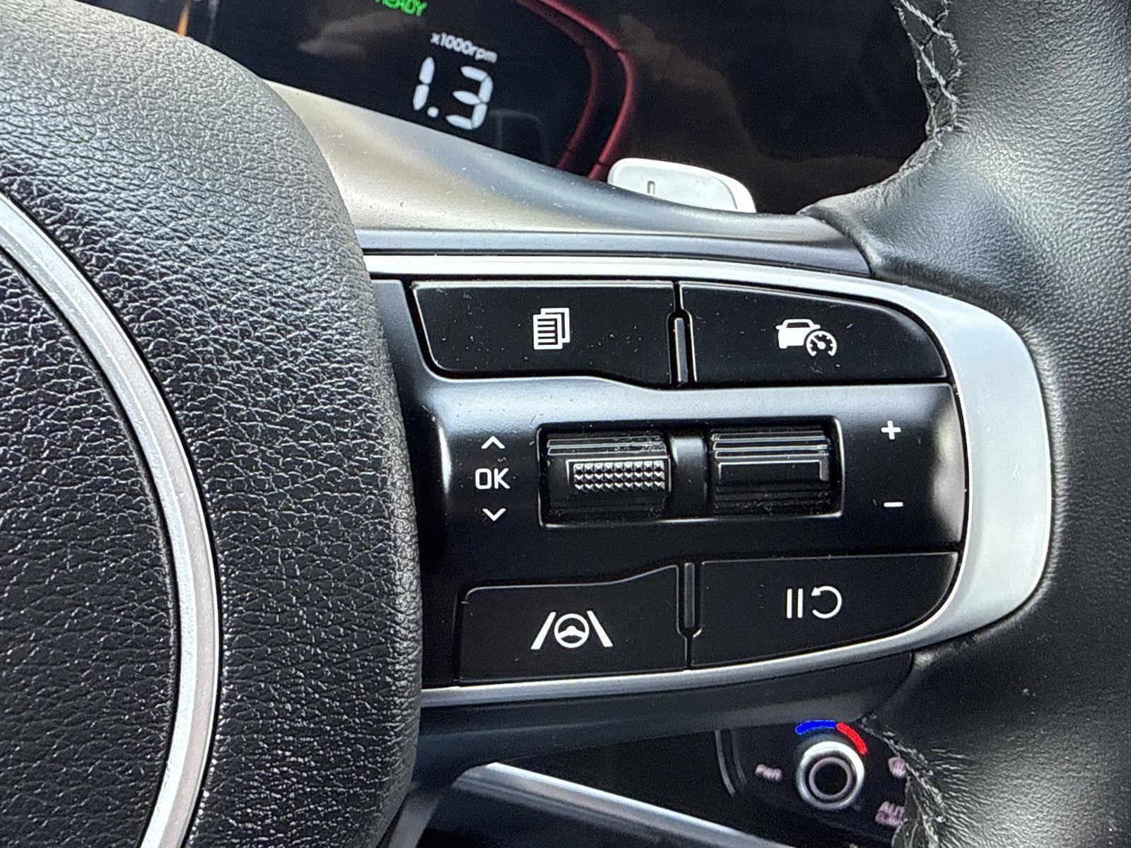 Used 2023 Kia Sportage EX image 19