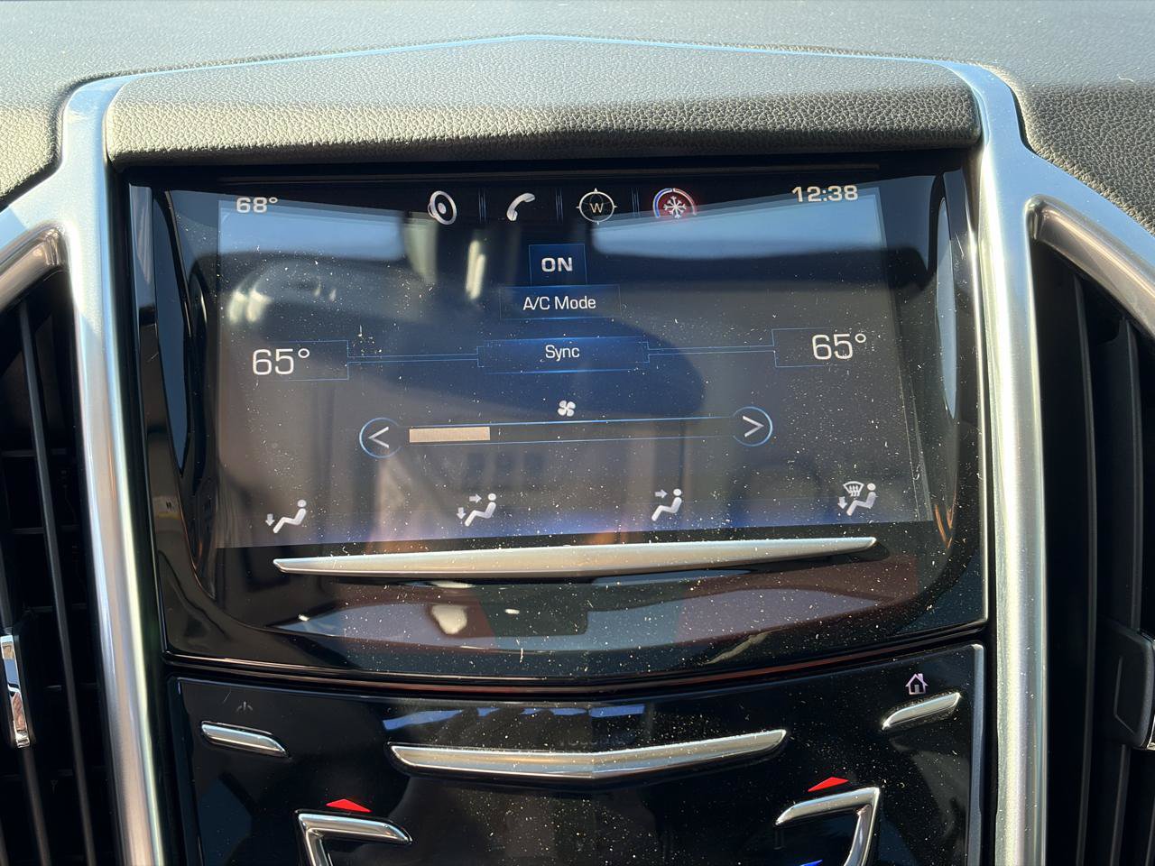 Used 2013 Cadillac SRX Performance AWD/4WD image 27