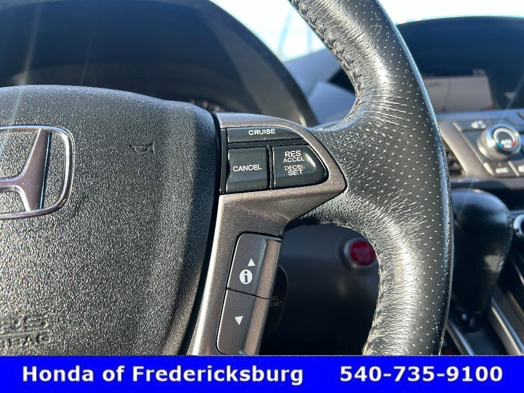 Used 2014 Honda Odyssey Touring image 19