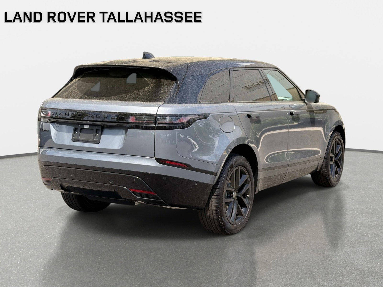 New 2026 Land Rover Range Rover Velar Dynamic SE image 5