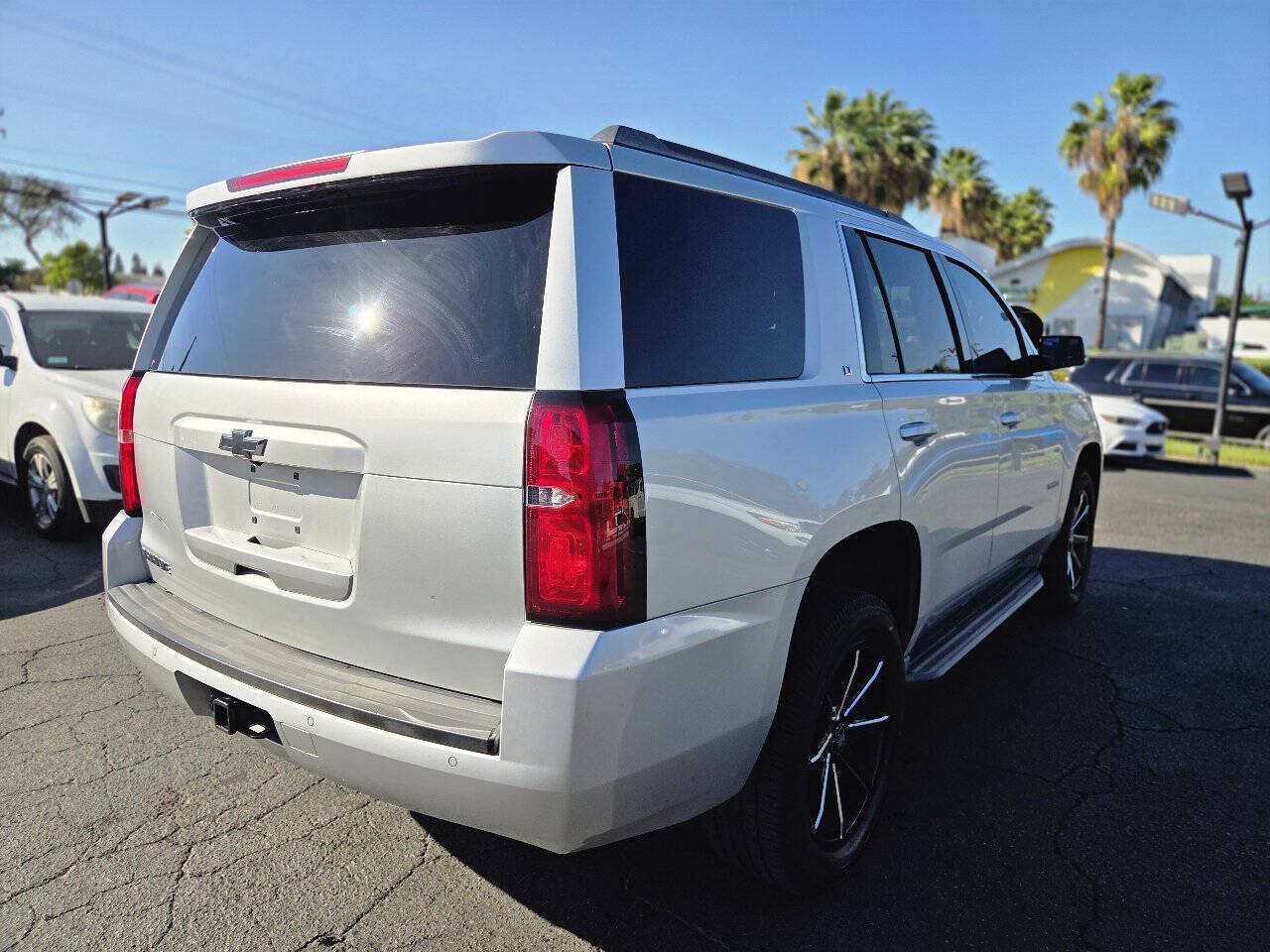 Used 2017 Chevrolet Tahoe LT AWD/4WD image 14
