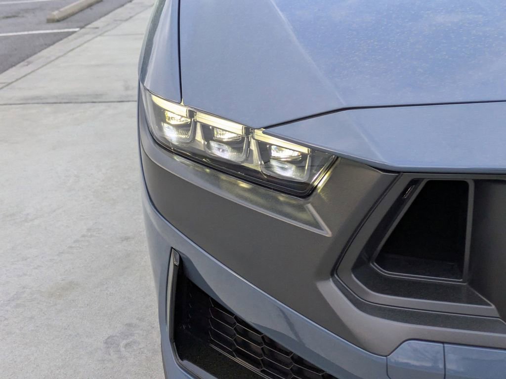 New 2026 Ford Mustang Dark Horse image 10