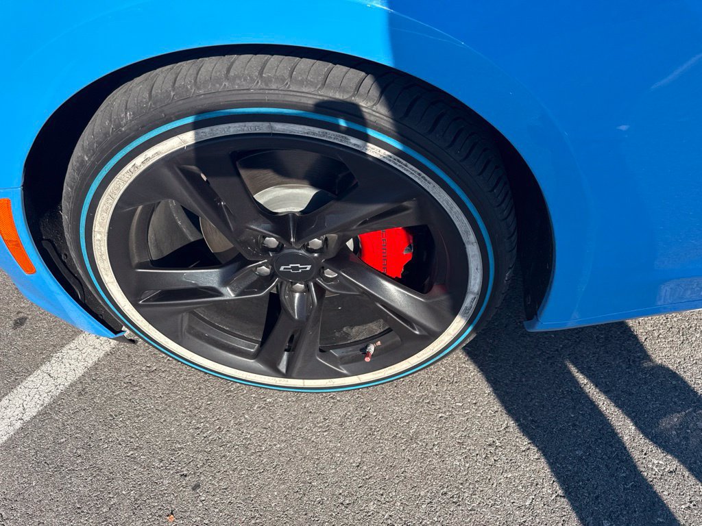 Used 2023 Chevrolet Camaro LT w/ RS Package RWD image 13