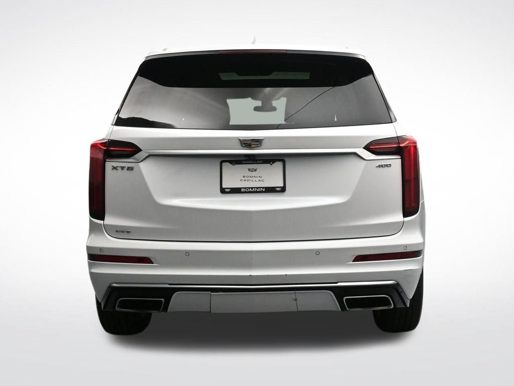 Certified 2024 Cadillac XT6 Premium Luxury AWD/4WD image 4