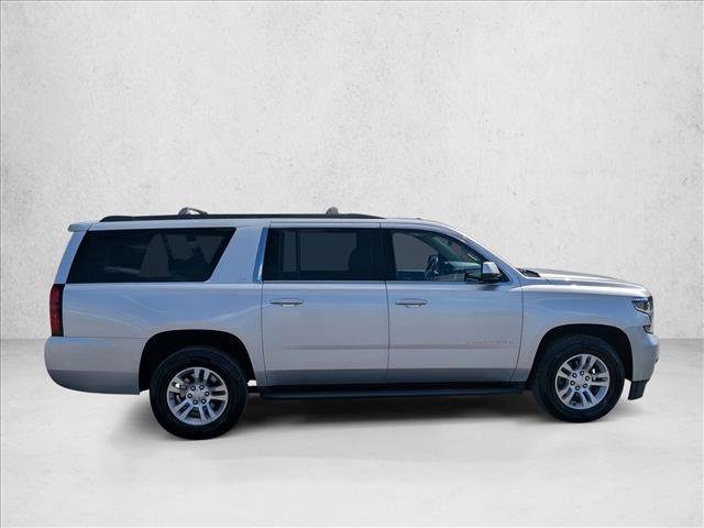 Used 2019 Chevrolet Suburban LT image 4