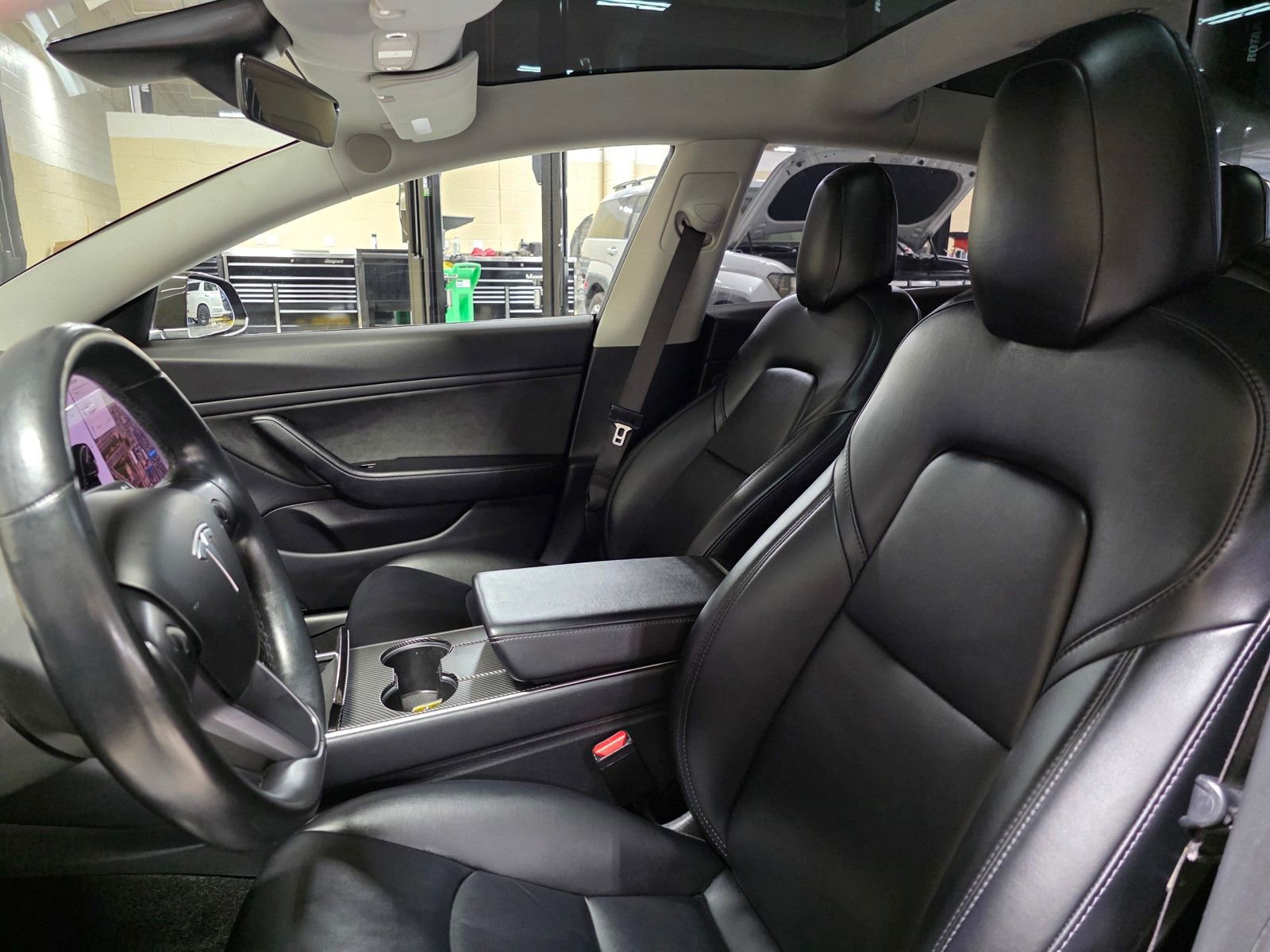 Used 2018 Tesla Model 3 Long Range image 22