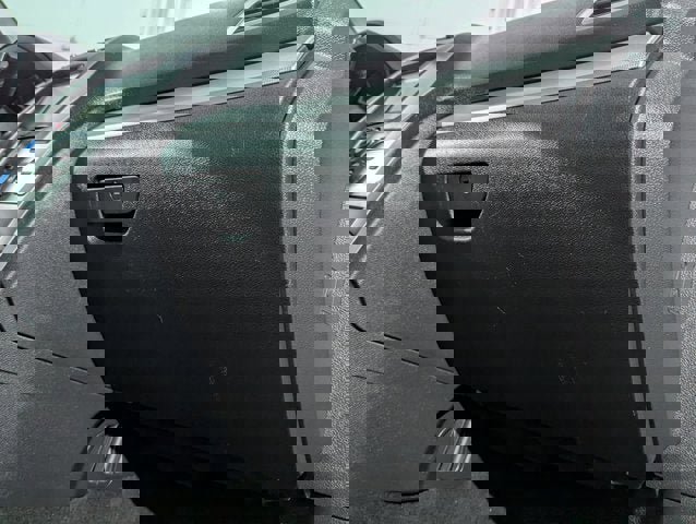 Used 2015 Ford Explorer XLT w/ Equipment Group 202B image 22