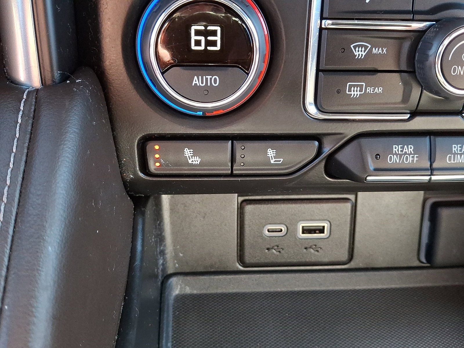 Used 2024 Chevrolet Tahoe LT image 26