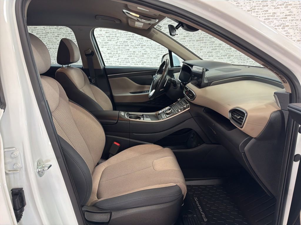 Certified 2023 Hyundai Santa Fe SEL image 11