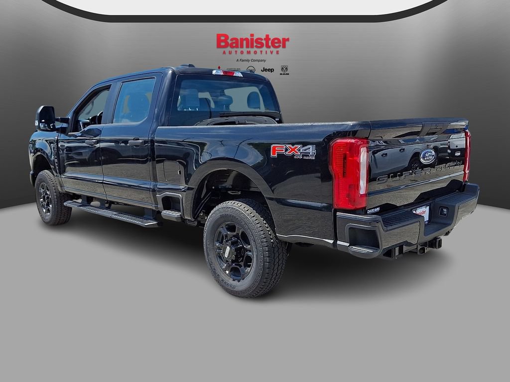 New 2026 Ford F250 XL w/ STX Appearance Package AWD/4WD image 4