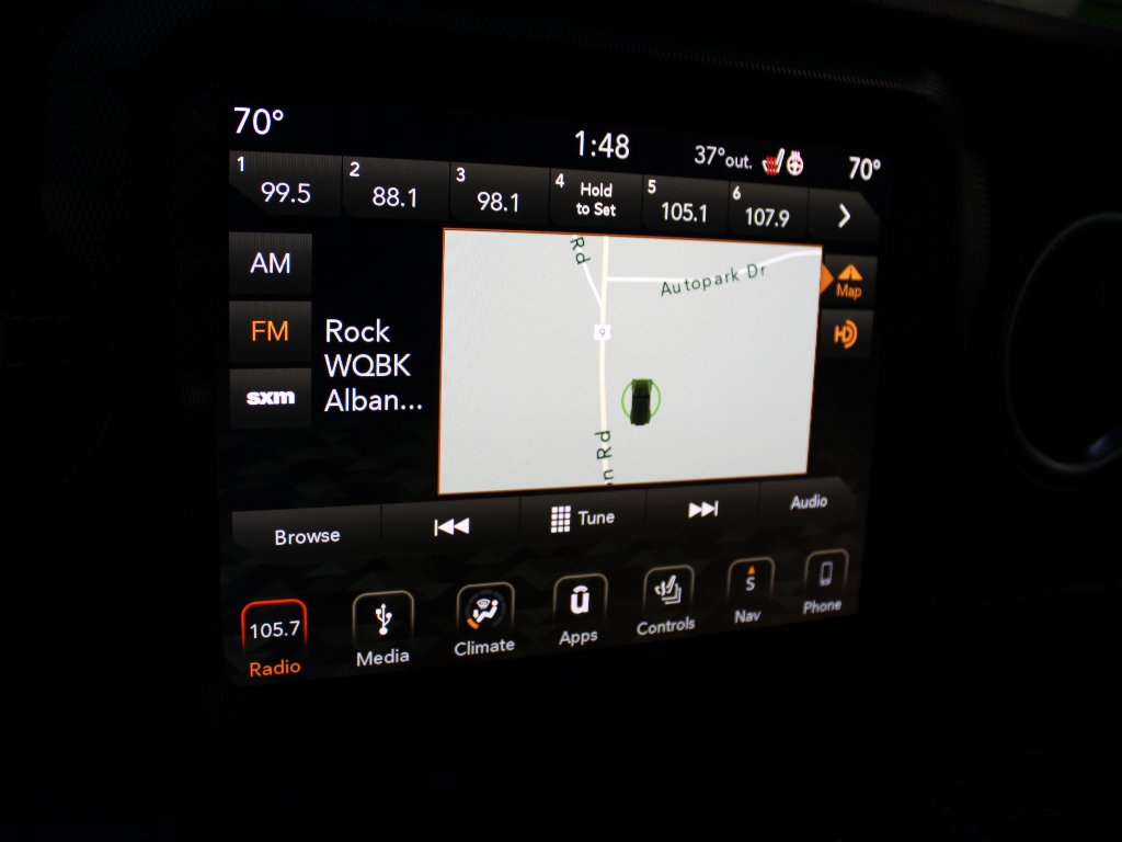 Used 2018 Jeep Wrangler Unlimited Sahara image 33