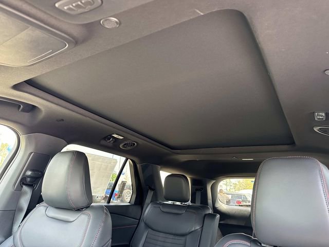 New 2026 Ford Explorer ST-Line image 19