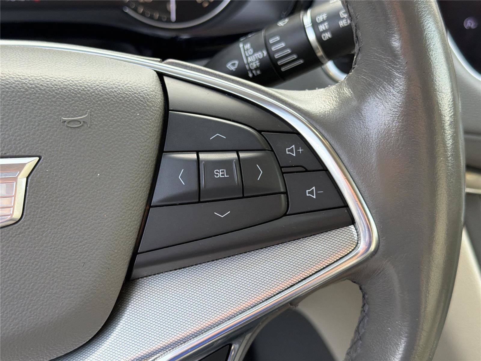 Used 2022 Cadillac XT5 Premium Luxury FWD image 26